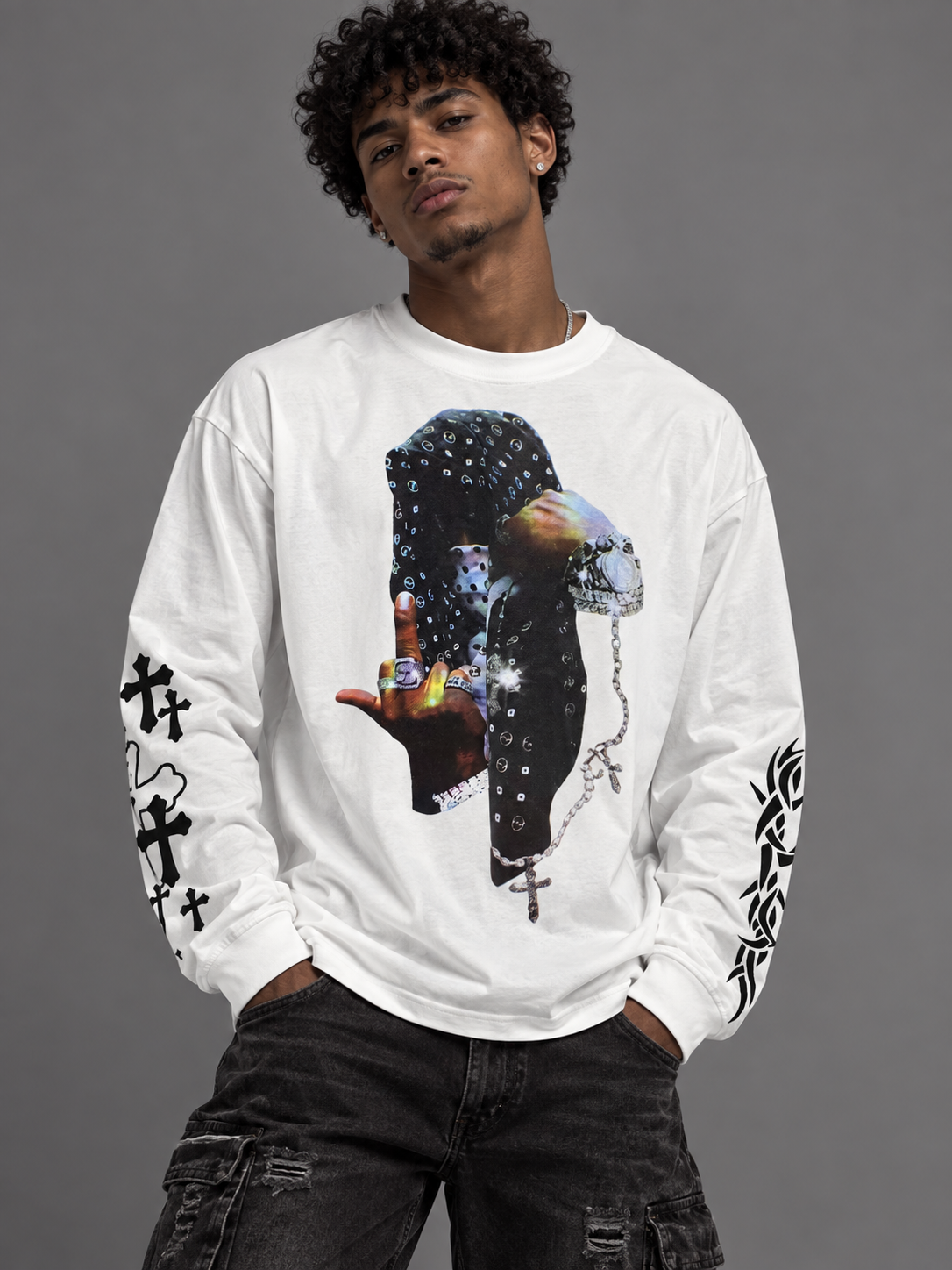 LONG SLEEVE GRAPHIC